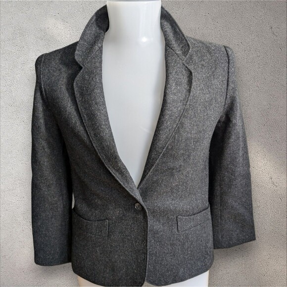 Gray Wool Blend Blazer Jacket Business Career Minimalist Classic - Picture 1 of 14